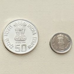 खादी और ग्रामीण औद्योगिक आयोग / Golden Jubilee Celebration of Khadi & Village Industries Commission, 50 Years-(2 Coin Set-Rs. 50 & 5) - Proof - FGCO000221